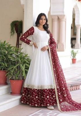 White Embroidered Chiffon Kurta Set