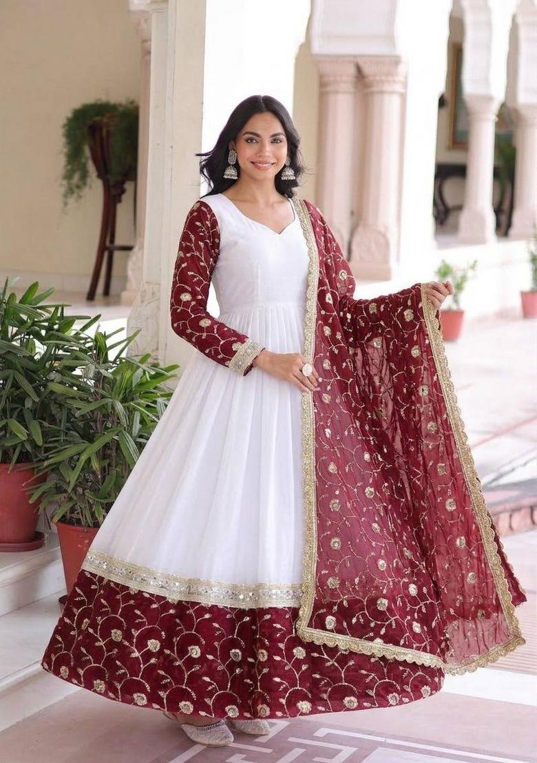White Embroidered Chiffon Kurta Set - Indya