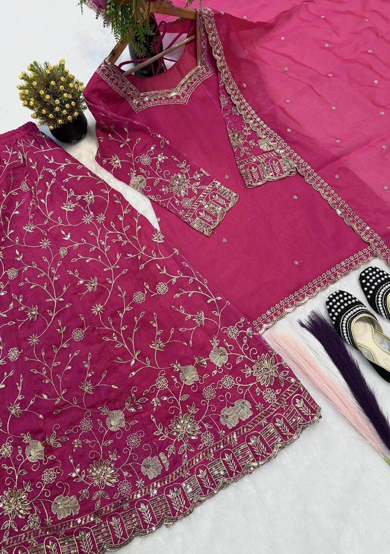Pink Embroidered Silk Blend Kurta Set - Indya