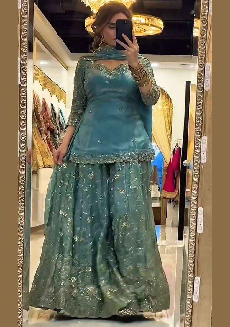 Sky Blue Embroidered Silk Blend Kurta Set - Indya