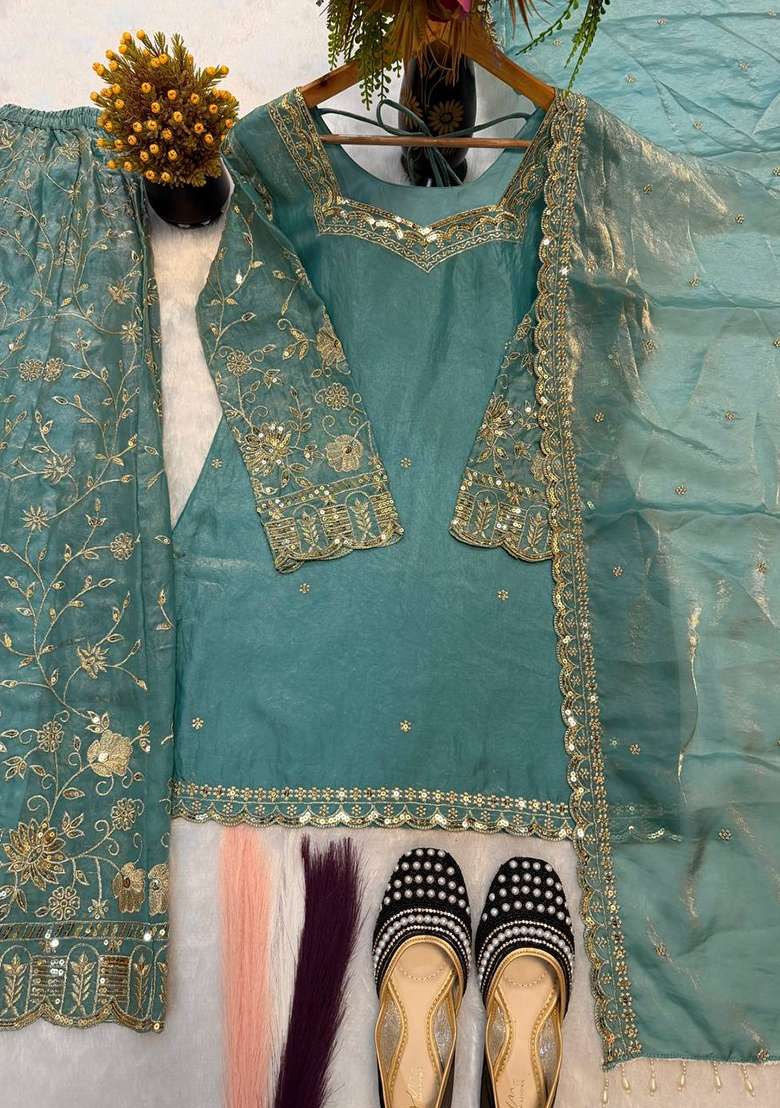 Sky Blue Embroidered Silk Blend Kurta Set - Indya