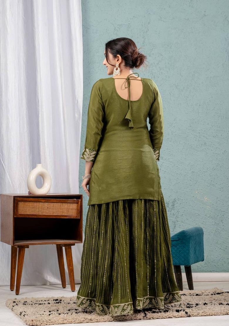Mehendi Embroidered Chinon Kurta Set - Indya