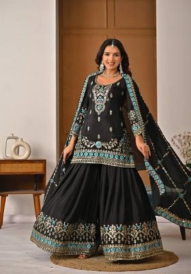 Black Embroidered Vichitra Kurta Set