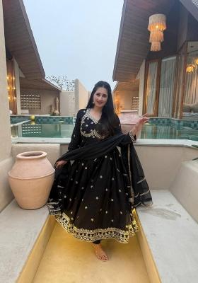 Black Embroidered Silk Kurta Set