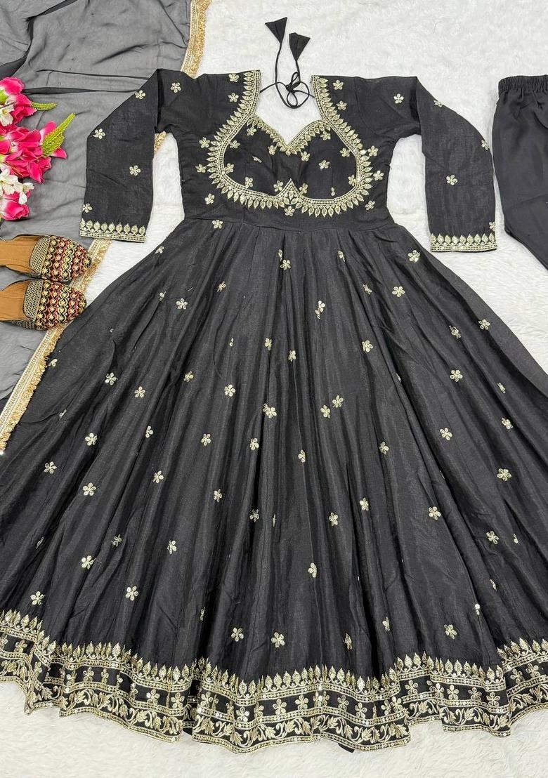 Black Embroidered Silk Blend Kurta Set - Indya