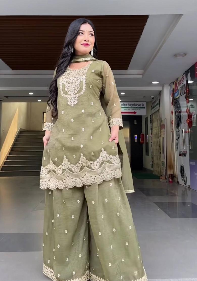 Mehendi Embroidered Silk Blend Kurta Set - Indya