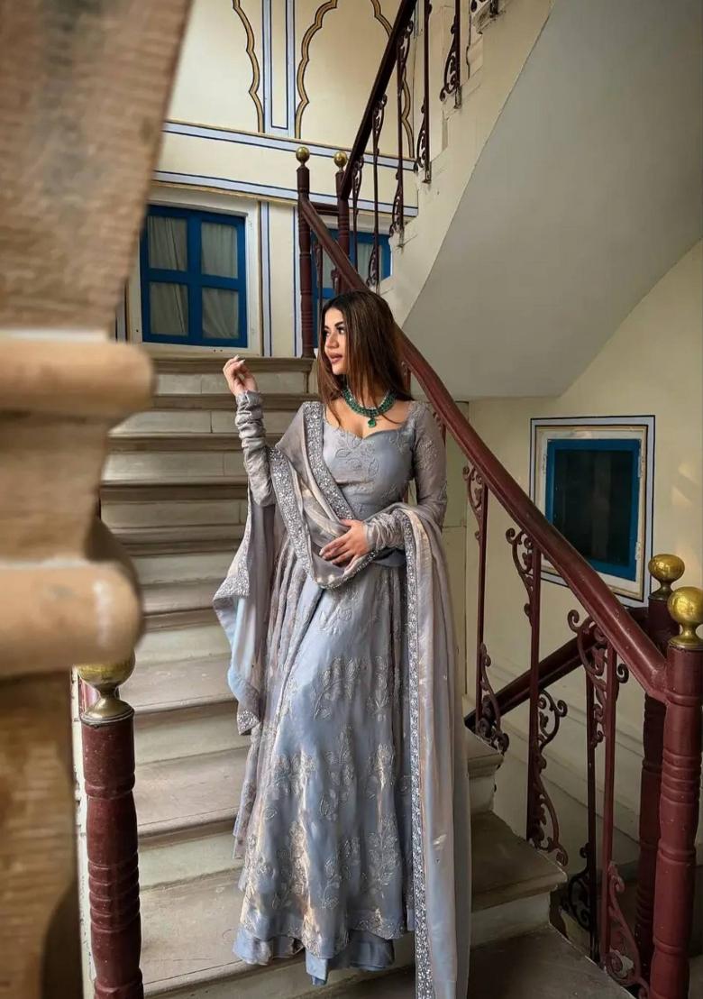 Light Grey Embroidered Silk Blend Kurta Set - Indya