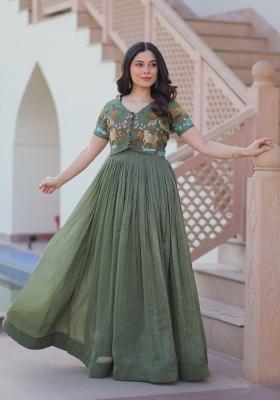 Green Embroidered Crunchy Anarkali Set