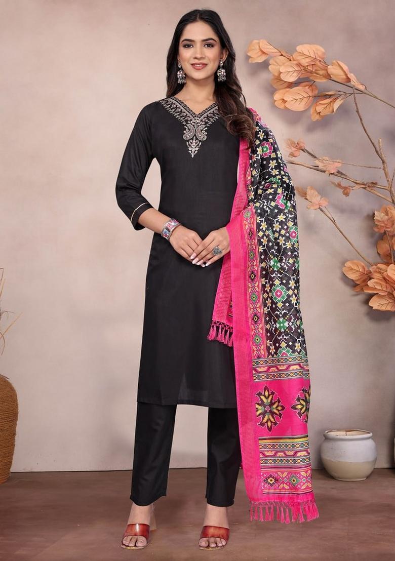 Black Embroidered Cotton Kurta Set - Indya