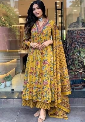 Yellow Printed Cotton Kurta Set
