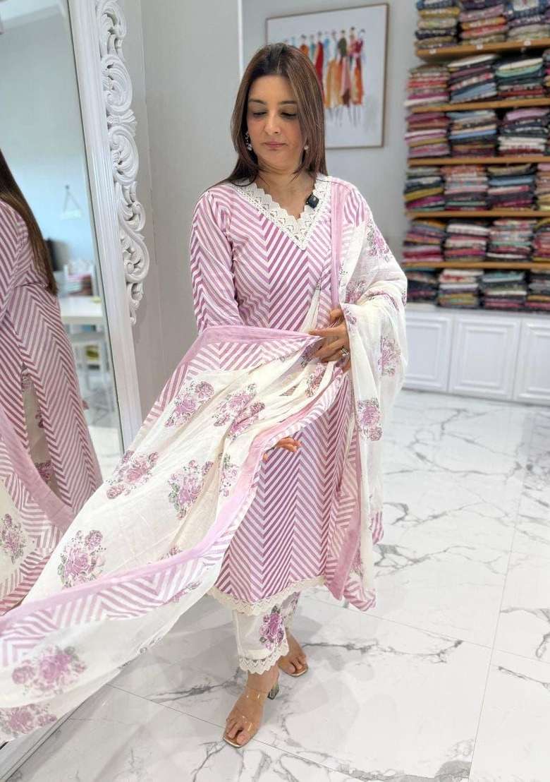 Lavender Printed Cotton Kurta Set - Indya