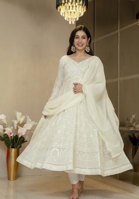 Off White Embroidered Silk Salwar Kameez