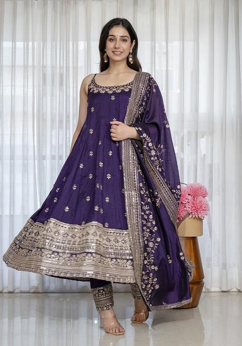 Purple Embroidered Silk Blend Salwar Kameez