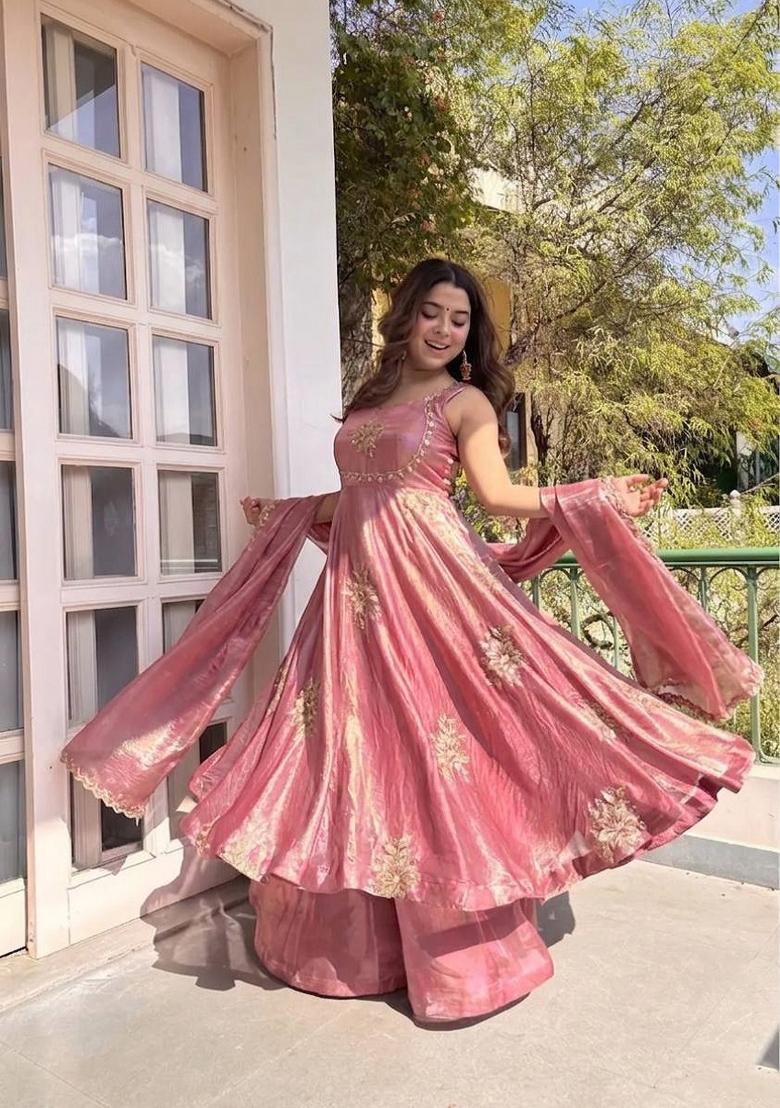 Peach Embroidered Silk Blend Salwar Kameez - Indya