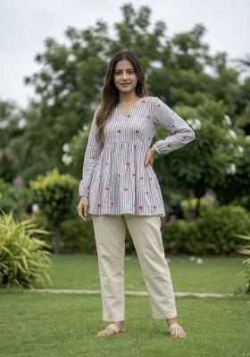 Blue Embroidered Cotton Salwar Kameez