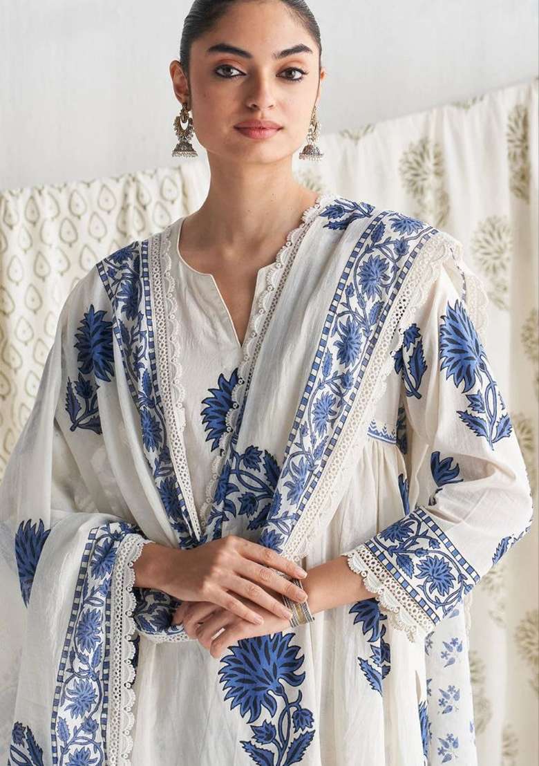White Embroidered Silk Kurta Set - Indya