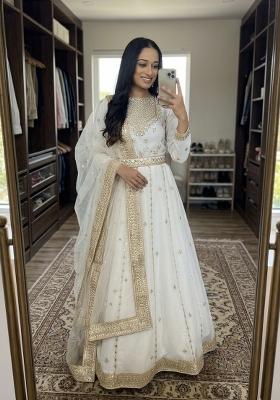 White Embroidered Silk Kurta With Dupatta