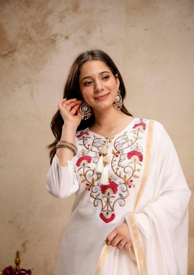 White Embroidered Chanderi Kurta Set - Indya