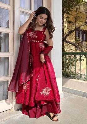 Red Sequins Work Silk Blend Kurta Set
