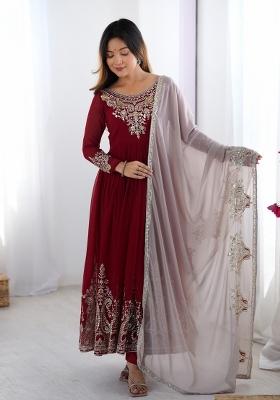 Red Embroidered Georgette Kurta Set