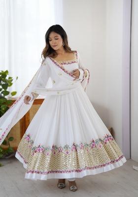 White Embroidered Georgette Kurta Set