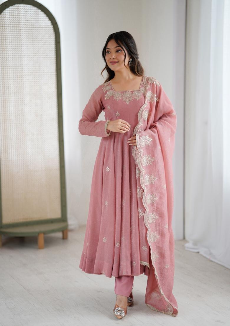 Light Pink Embroidered Silk Blend Kurta Set - Indya