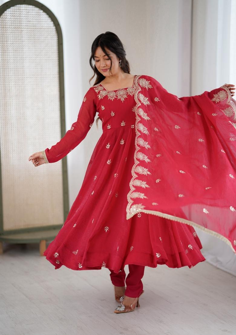 Dark Pink Embroidered Silk Blend Kurta Set - Indya
