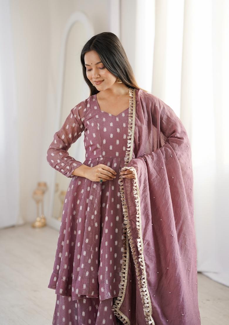 Light Purple Embroidered Silk Blend Kurta Set - Indya