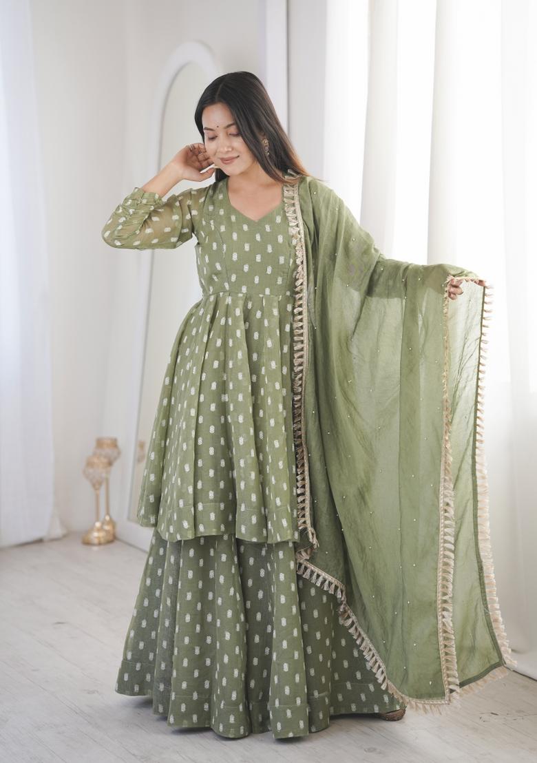 Light Green Embroidered Silk Blend Kurta Set - Indya