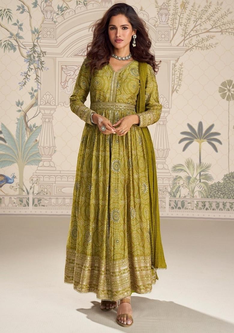 Mehendi Embroidered Silk Blend Kurta Set - Indya