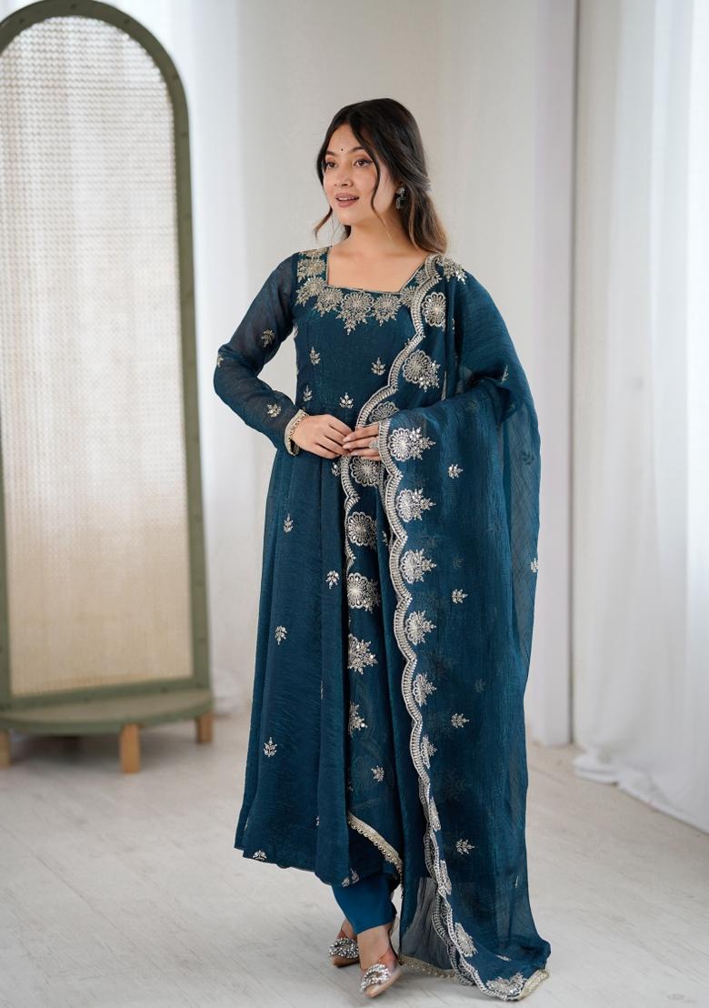 Rama Embroidered Silk Blend Kurta Set - Indya