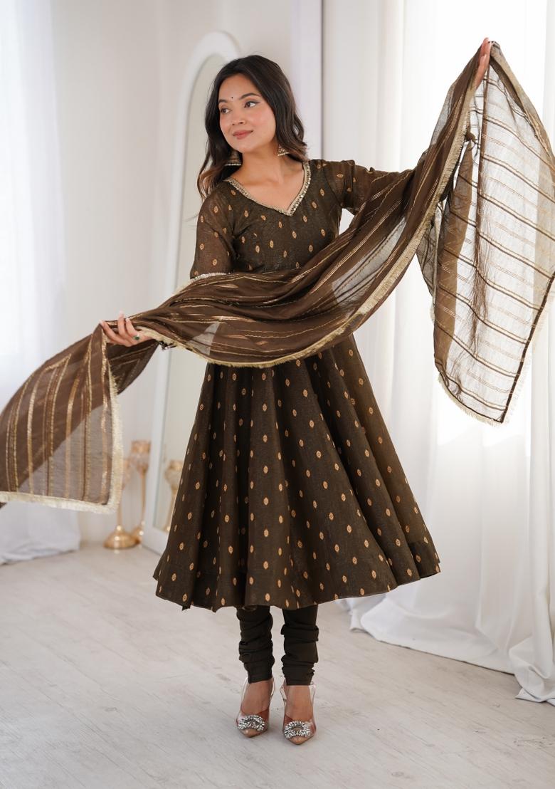 Mehendi Embroidered Silk Blend Kurta Set - Indya