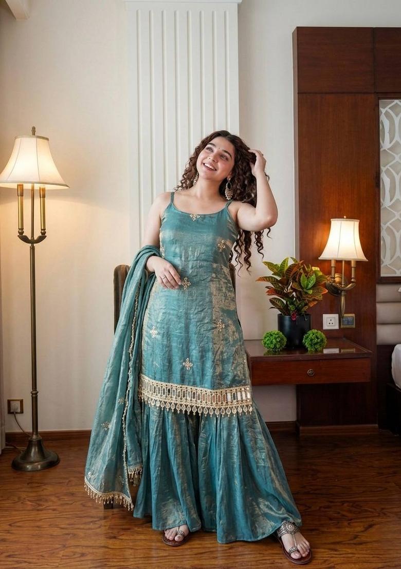 Teal Embroidered Silk Blend Kurta Set - Indya
