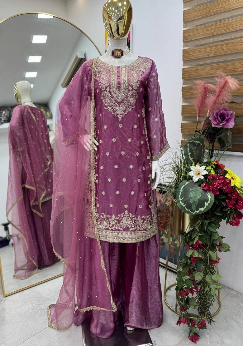 Pink Embroidered Silk Blend Kurta Set - Indya