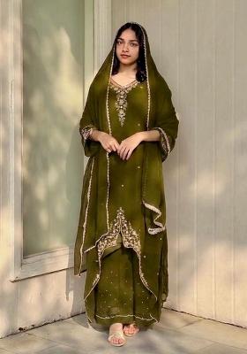 Green Embroidered Georgette Kurta Set