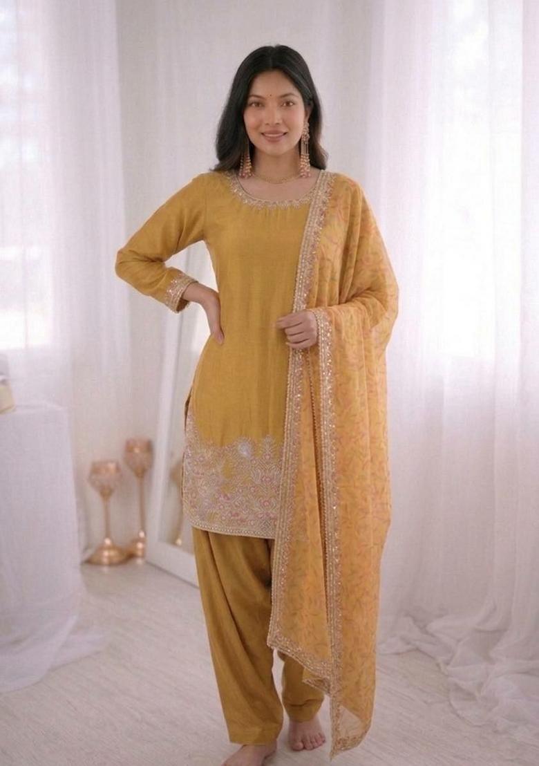 Yellow Embroidered Silk Blend Salwar Kameez - Indya