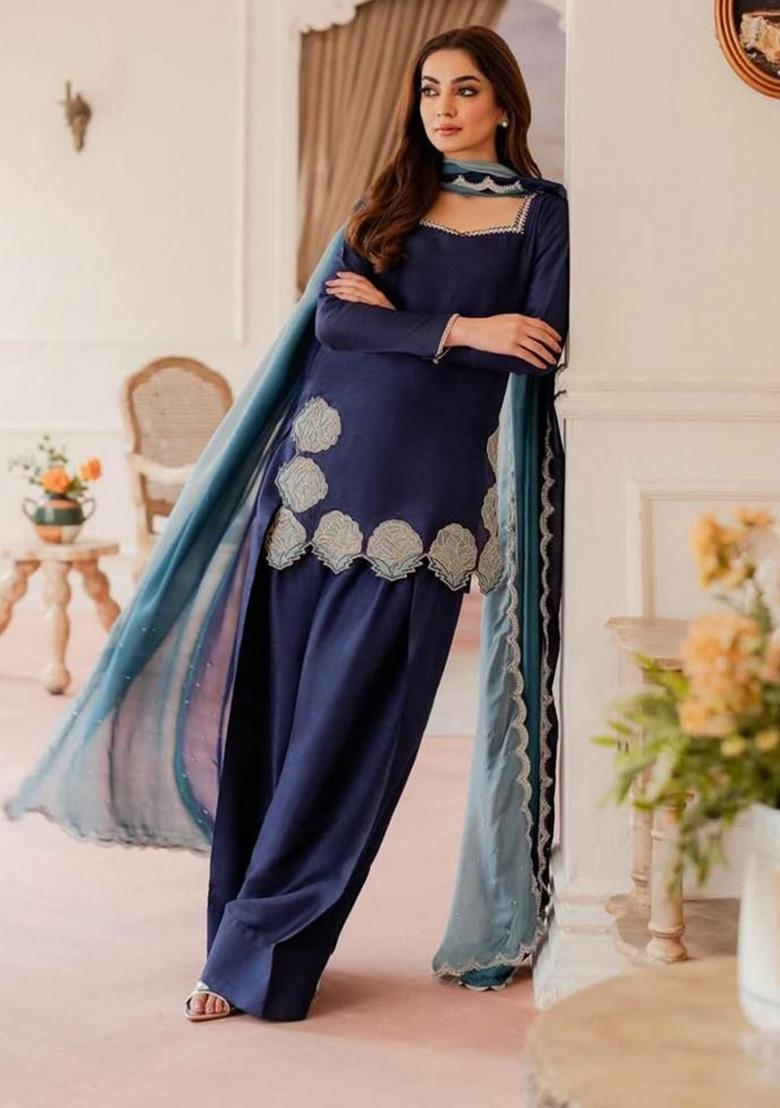 Blue Embroidered Silk Blend Kurta Set - Indya