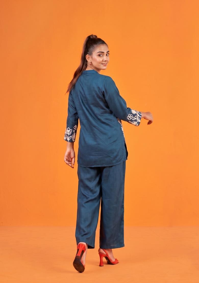 Teal Embroidered Cotton Co-Ords Set - Indya