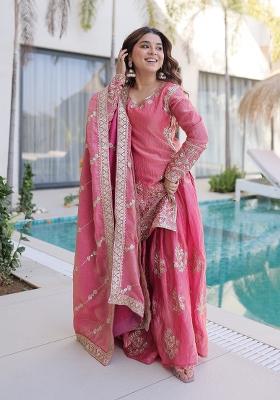 Pink Embroidered Fendy Kurta Set