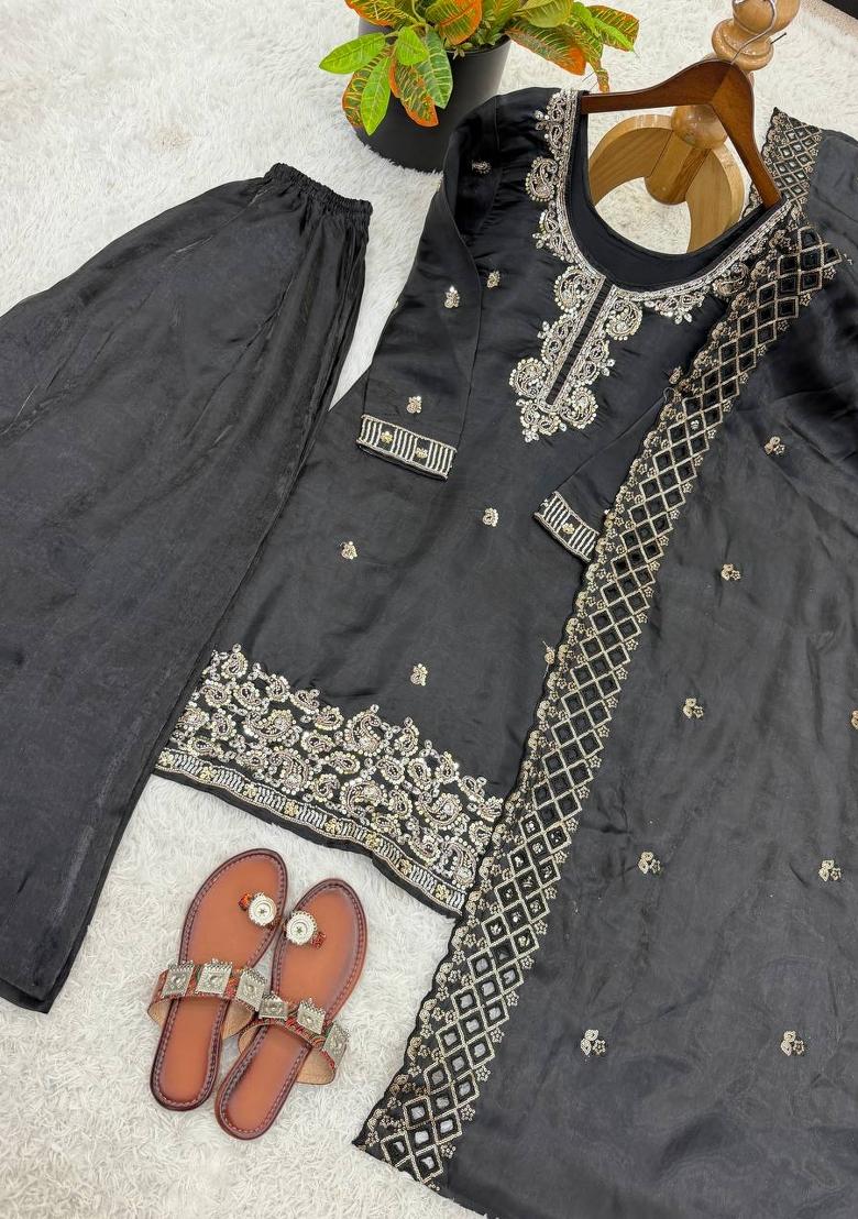 Black Embroidered Silk Blend Kurta Set - Indya