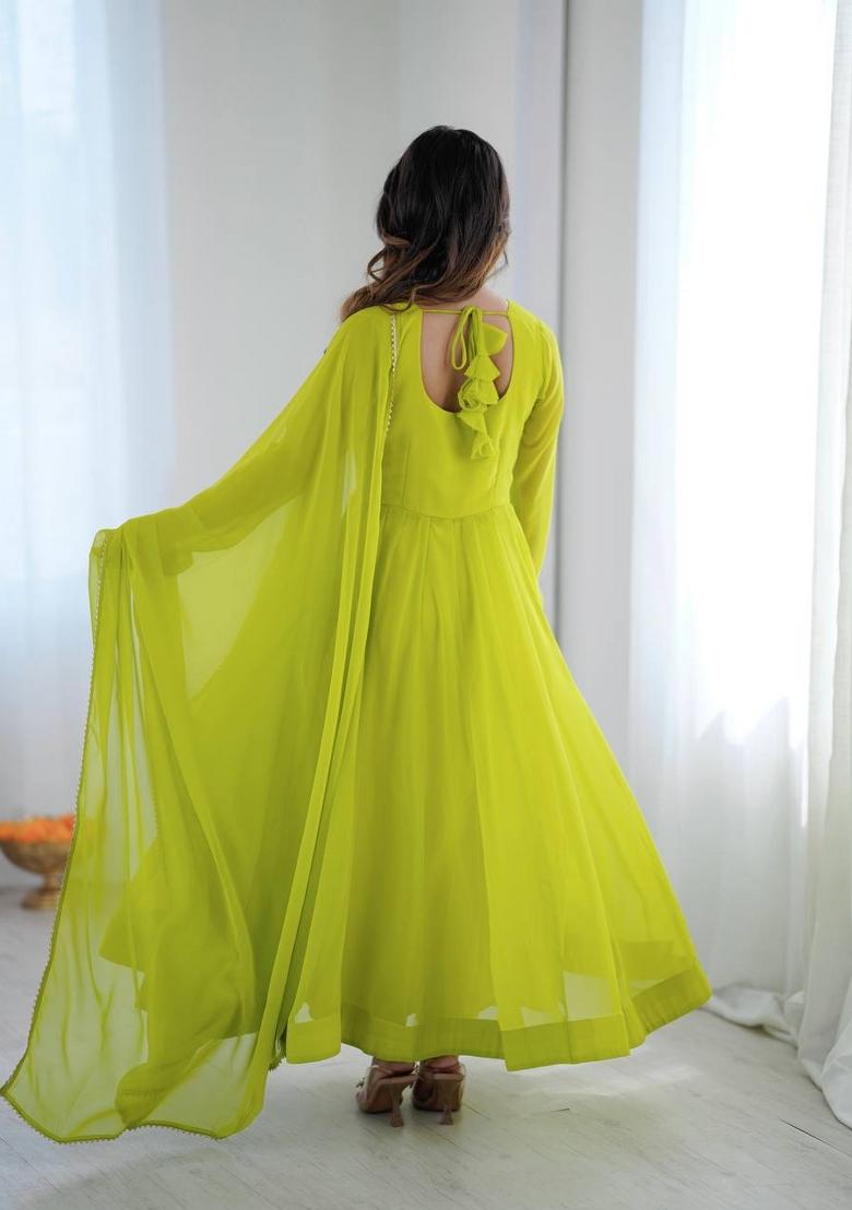 Parrot Green Plain Georgette Kurta Set - Indya