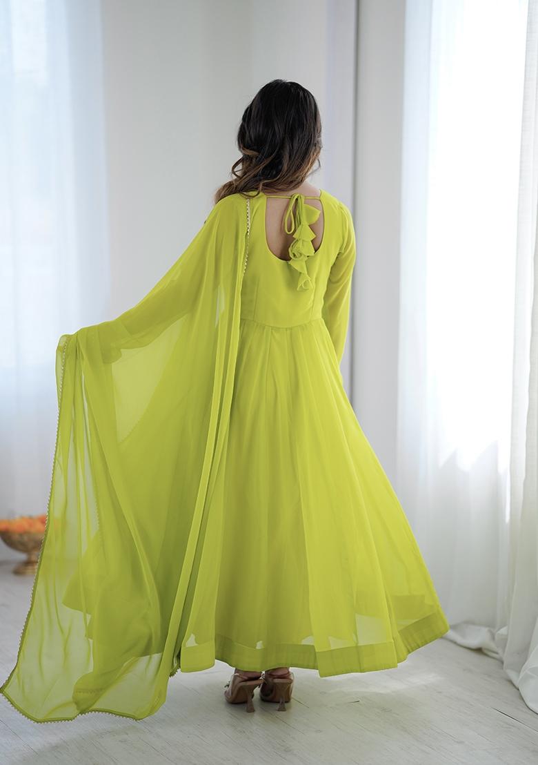 Green Plain Georgette Kurta Set - Indya