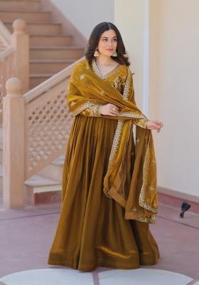 Mehendi Embroidered Fendi Anarkali With Dupatta
