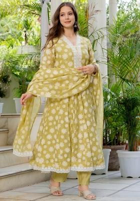 Yellow Printed Organza Kurta Set