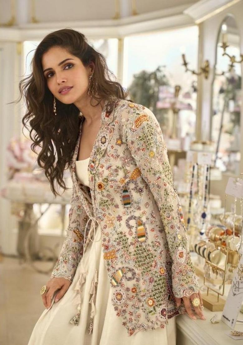 Off White Embroidered Silk Blend Kurta Set - Indya