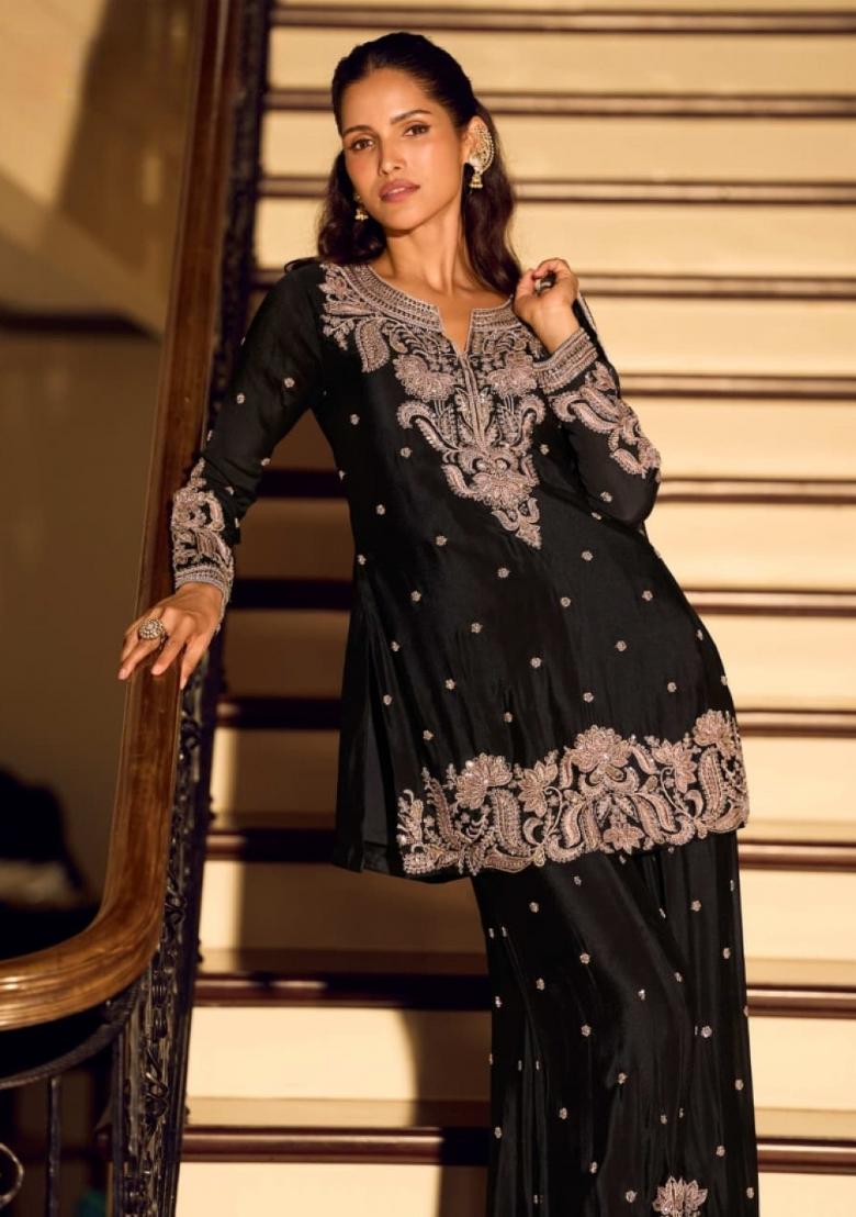 Black Embroidered Silk Blend Kurta Set - Indya