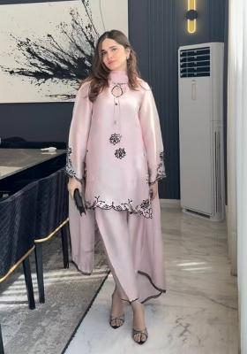 Lite Peach Embroidered Crepe Kurta Set