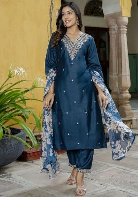 Teal Embroidered Silk Blend Kurta Set