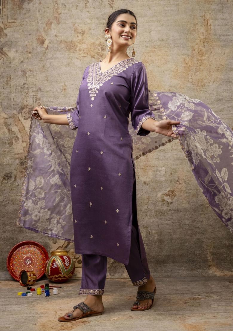 Lavender Embroidered Silk Blend Kurta Set - Indya