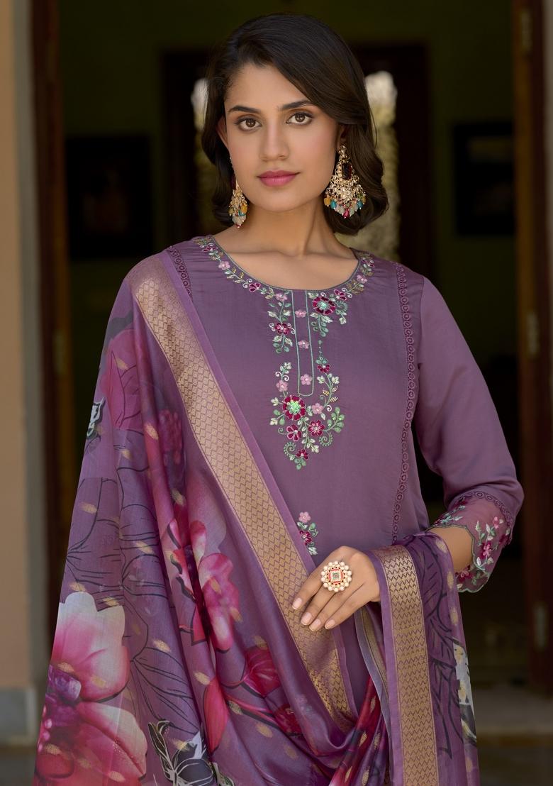 Lavender Embroidered Silk Blend Kurta Set - Indya